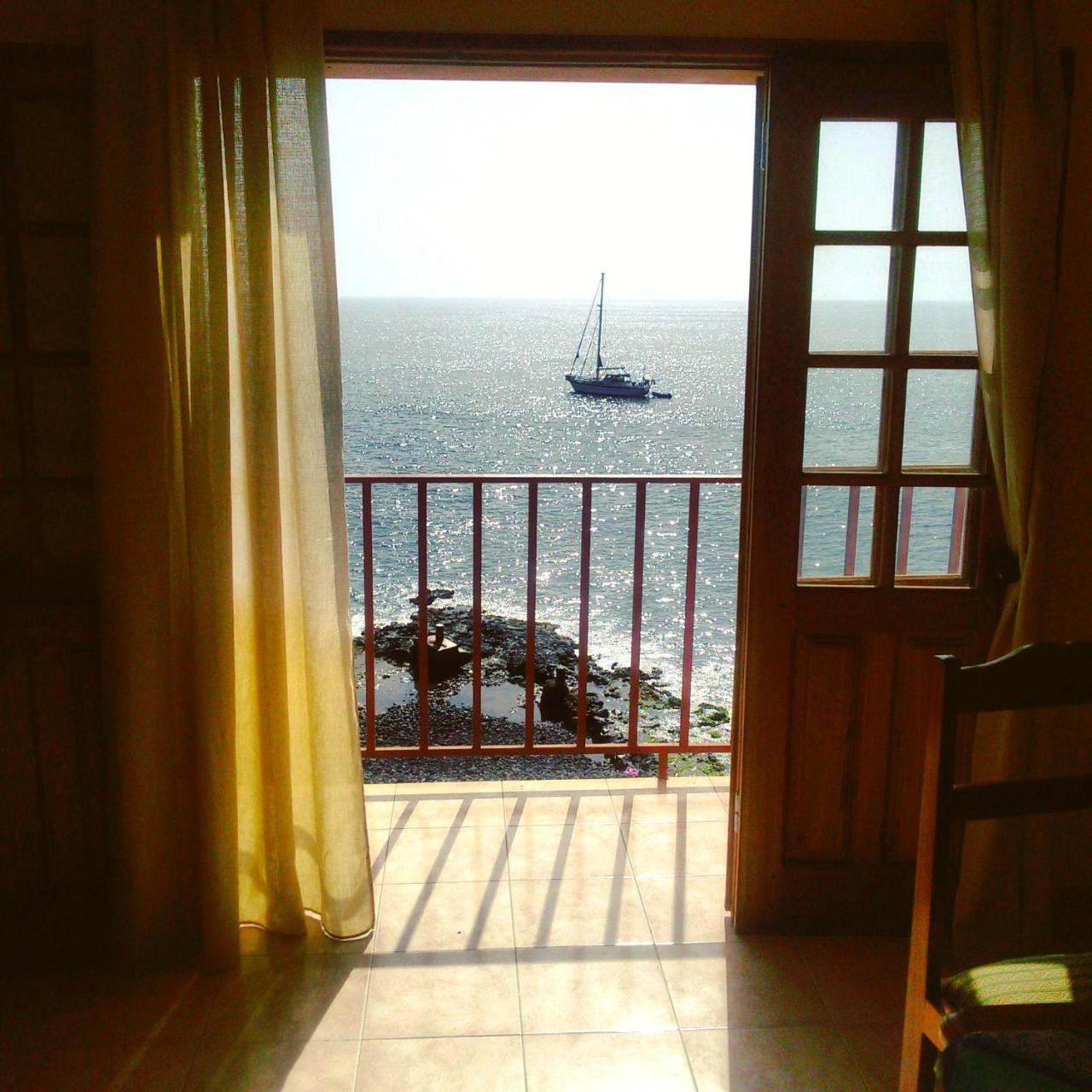 Bed & Breakfast Regina Tarrafal  Buitenkant foto